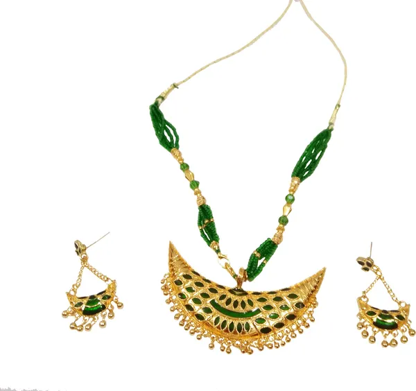Assamese_Traditional_Gold_Plated_Red_Green_Colour_Joonbiri_Tassel_Jewellery_Set_For_Women